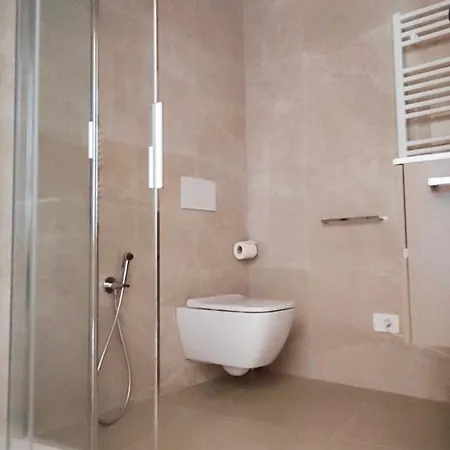 Alberto Apartment